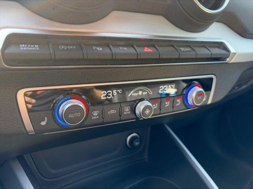 Audi SQ2