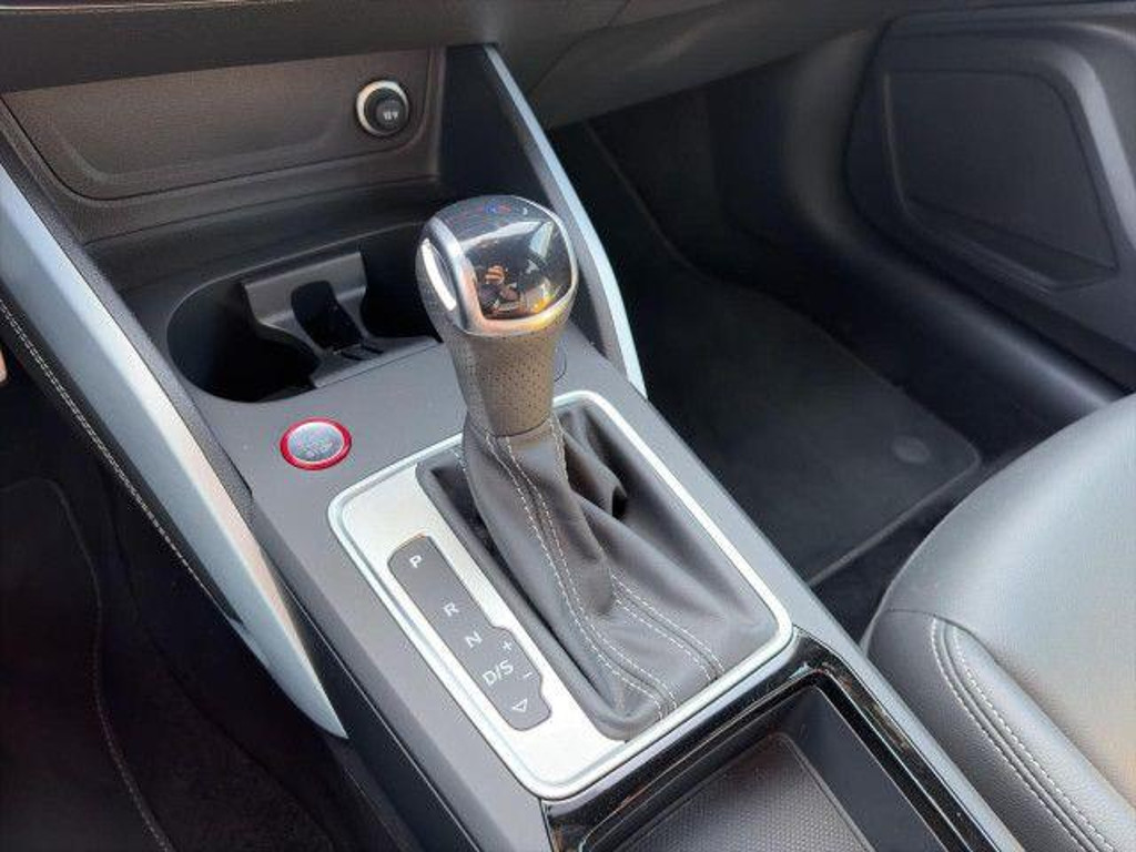 Audi SQ2