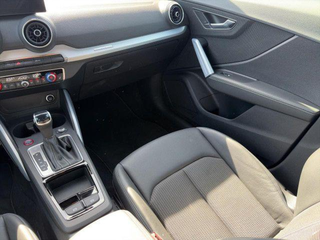 Audi SQ2