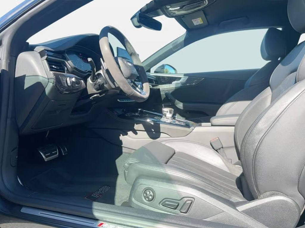 Audi RS5