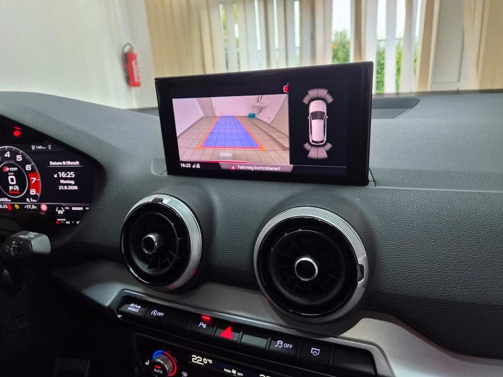 Audi SQ2