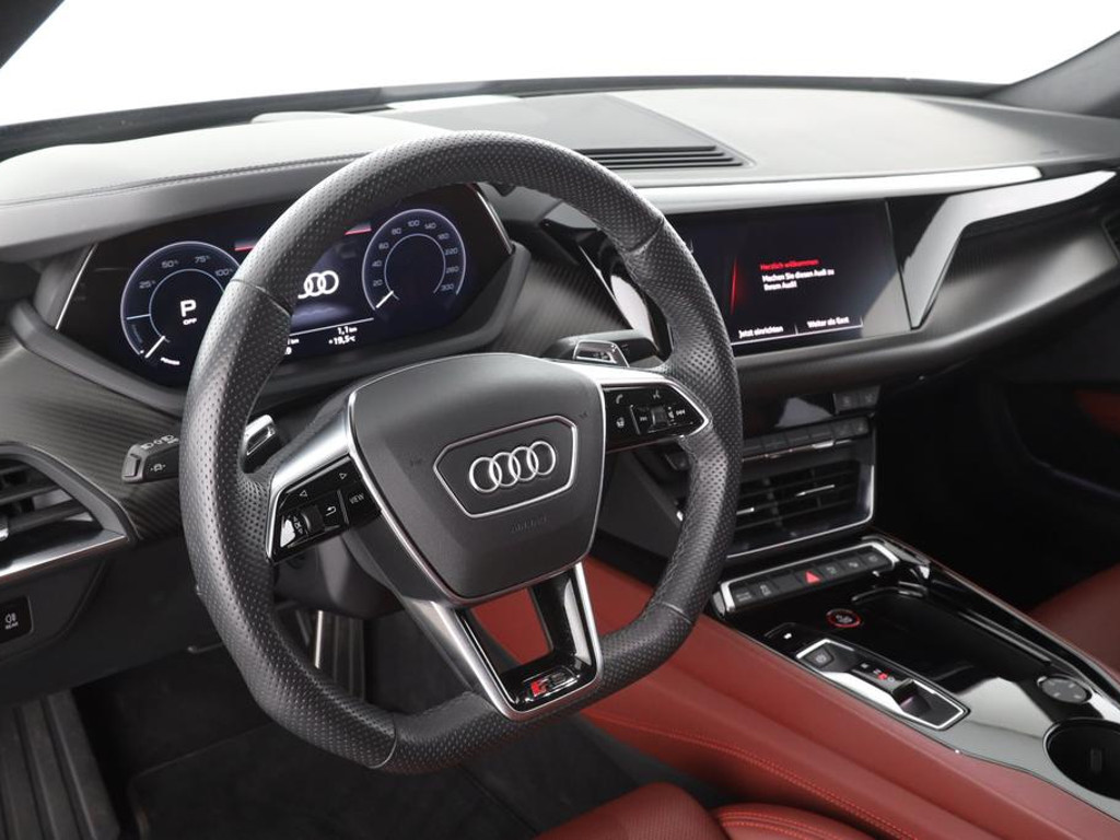 Audi RS e-tron GT