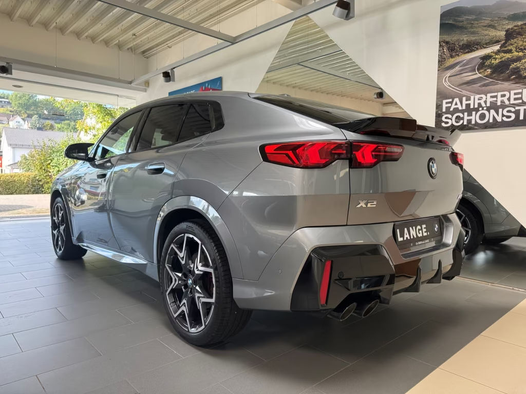 BMW X2