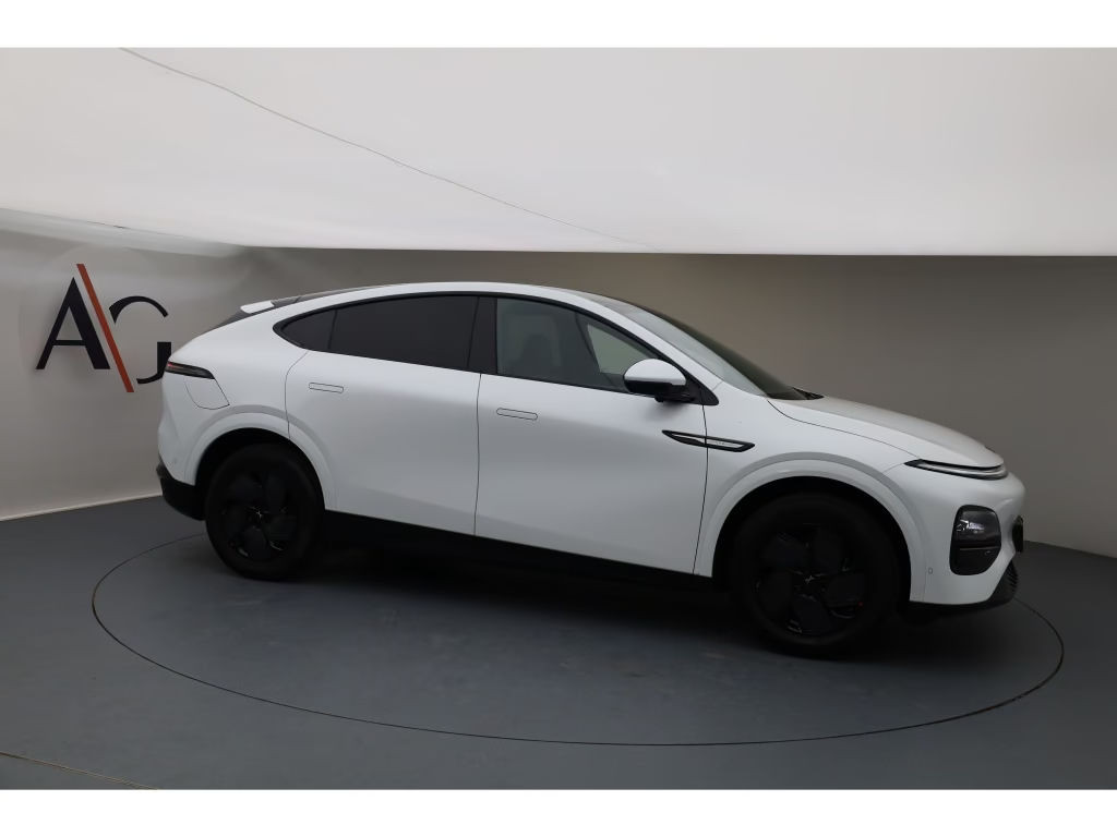 Xpeng G6