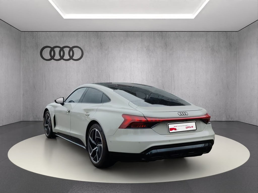 Audi e-tron GT