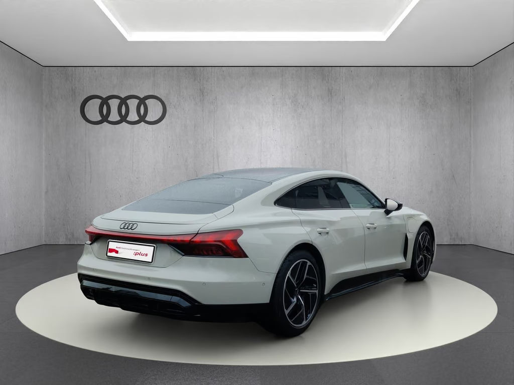 Audi e-tron GT