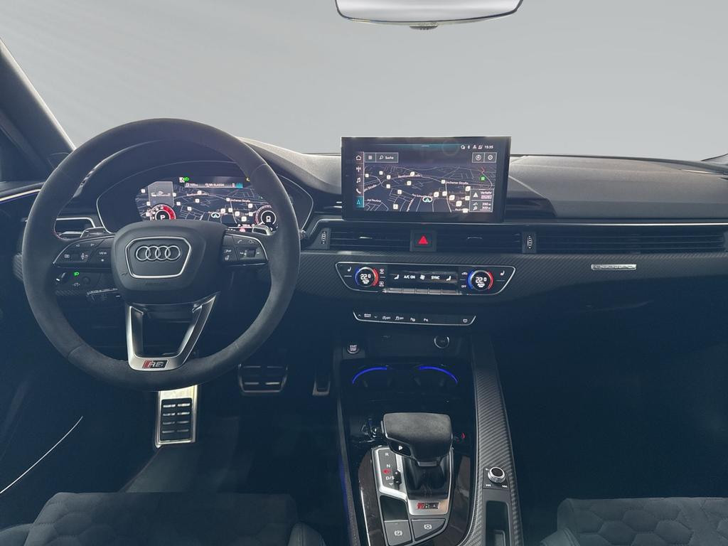 Audi RS4