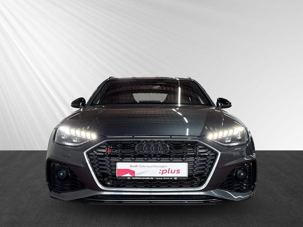 Audi RS4
