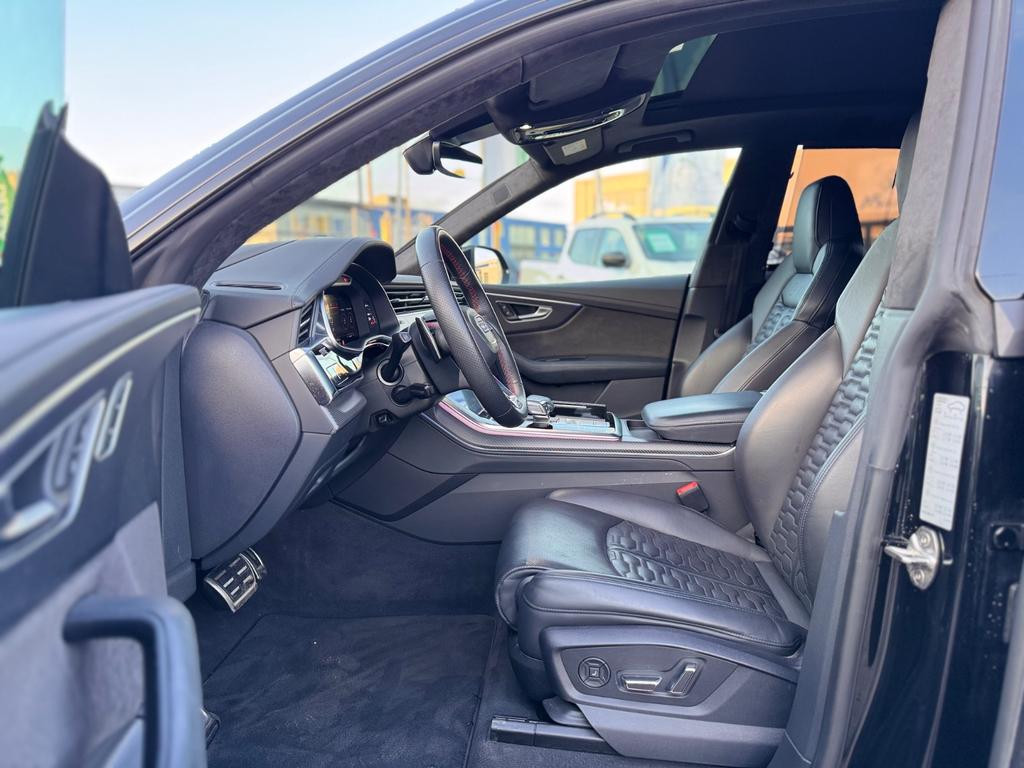 Audi RS Q8