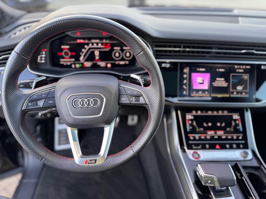 Audi RS Q8