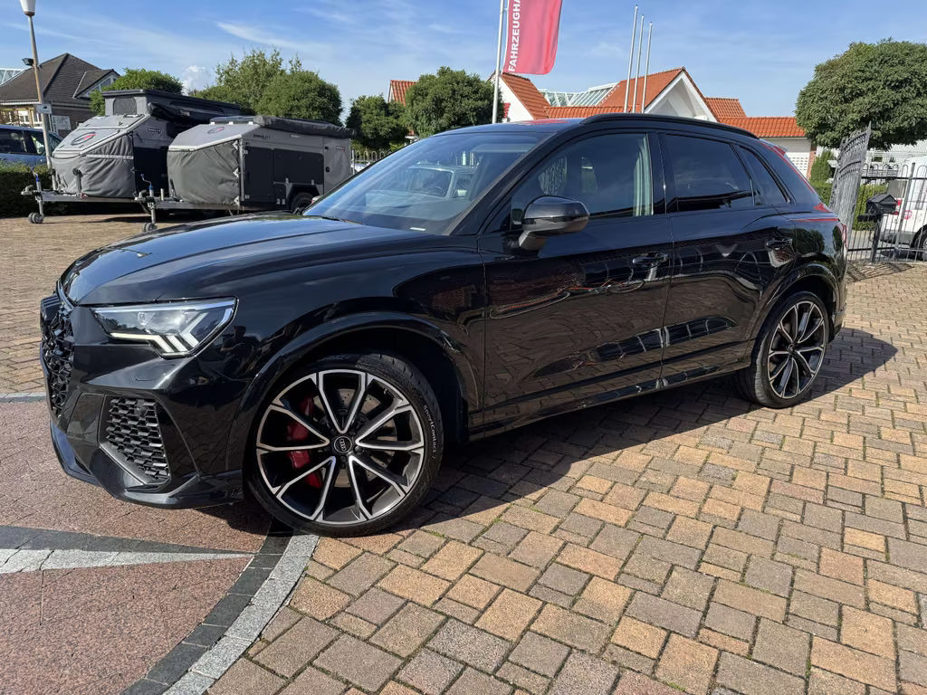 Audi RS Q3 Quattro