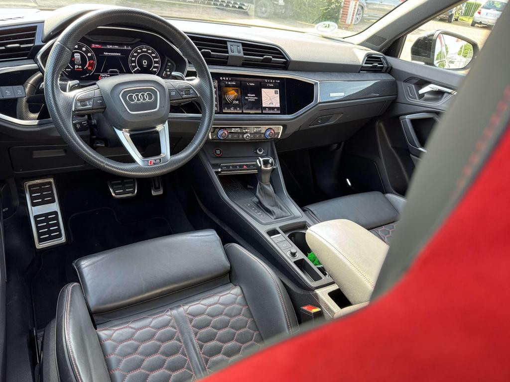 Audi RS Q3