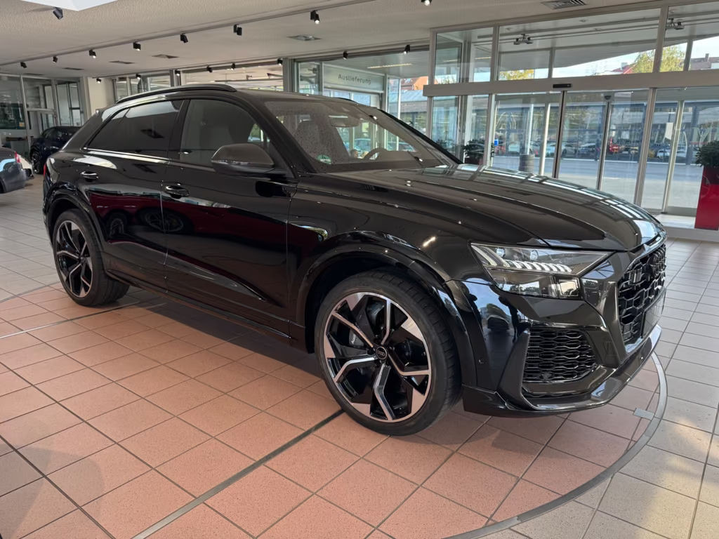 Audi RS Q8