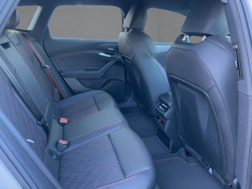 Audi S6 e-tron