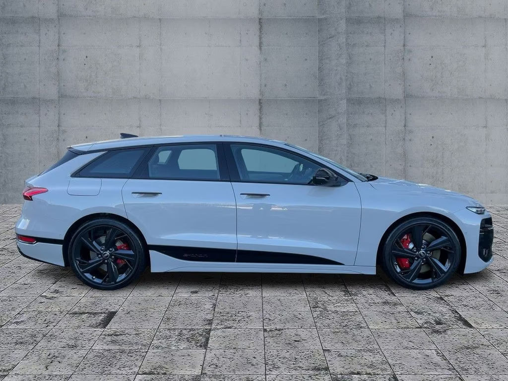 Audi S6 e-tron