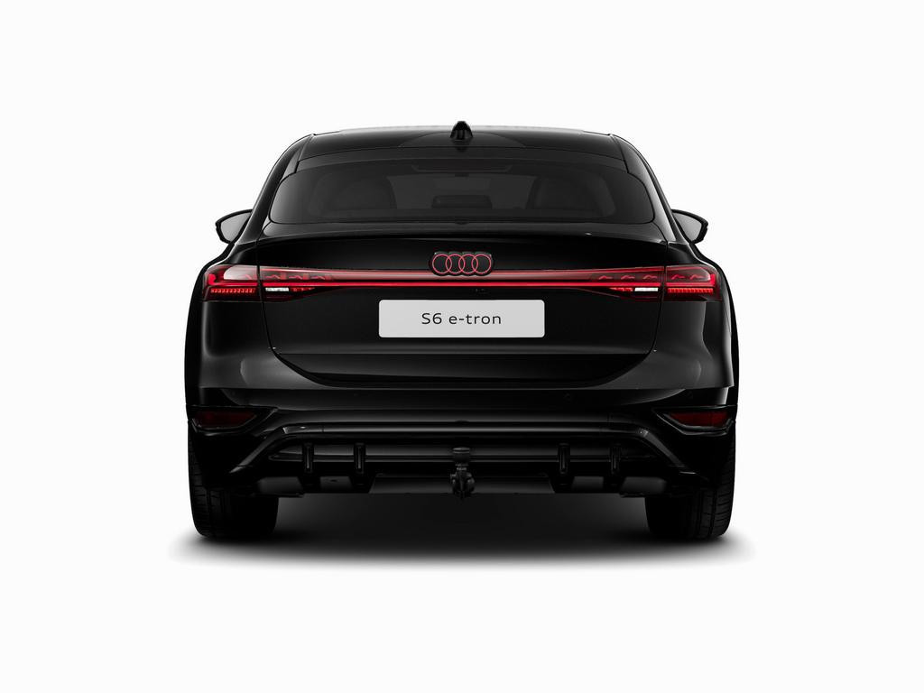 Audi S6 e-tron