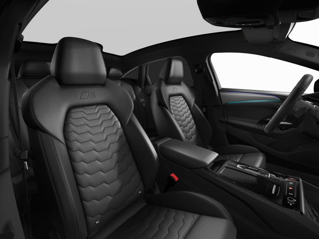 Audi S6 e-tron