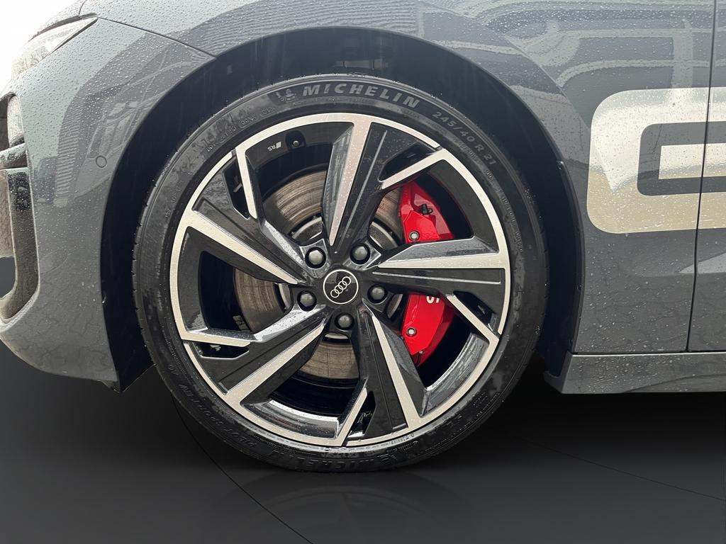 Audi S6 e-tron