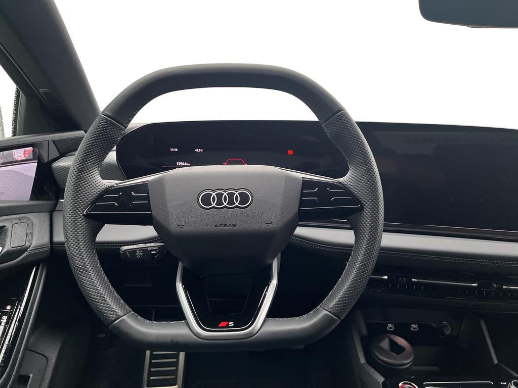 Audi S6 e-tron