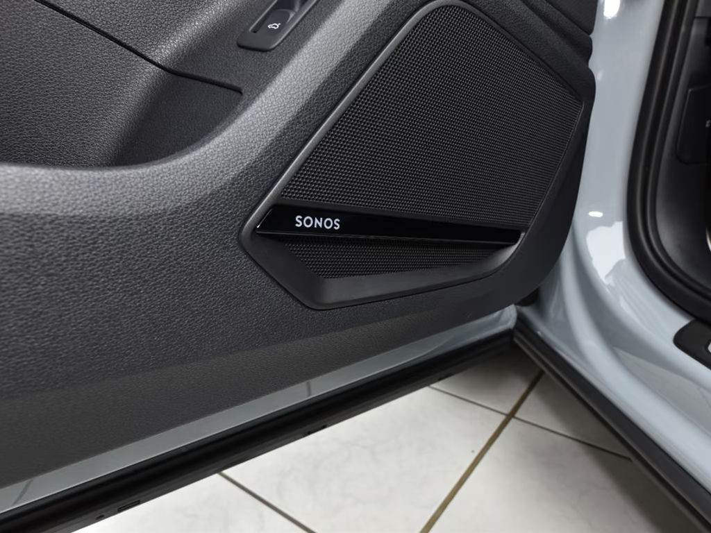 Audi SQ2