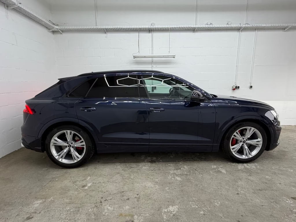 Audi SQ8