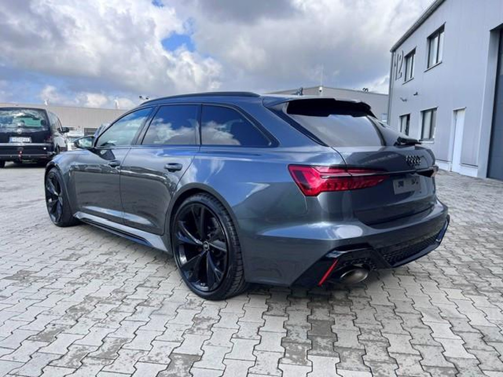 Audi RS6