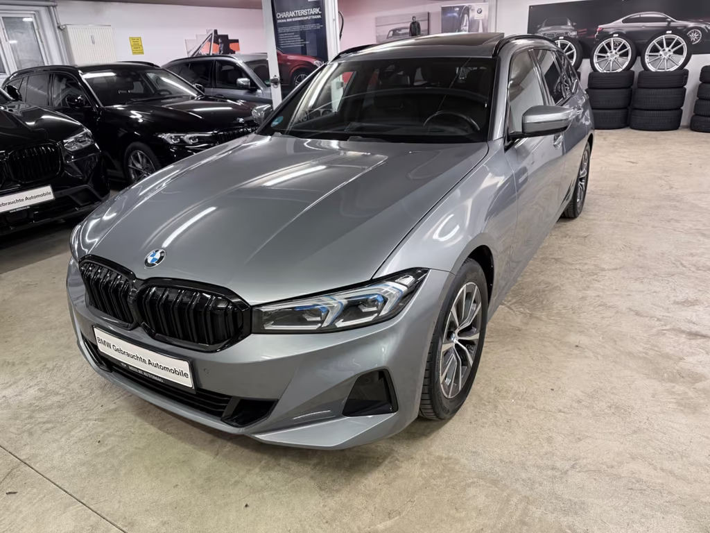 BMW 3 Serie 320 iA,HUD,ESSD,Kamera,elSitze,Leder,wie neu,1Hd