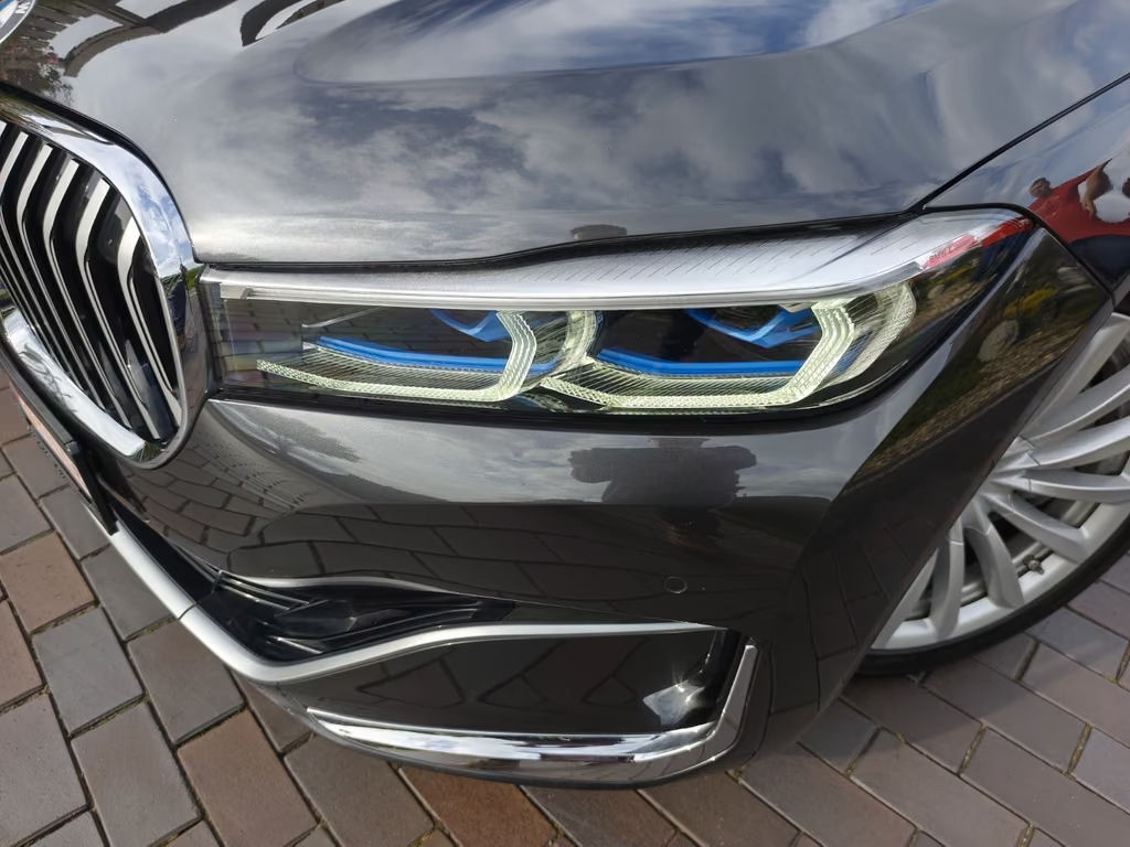 BMW 7 Serie 750 Sedan 750i