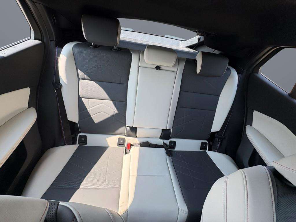 BMW iX2