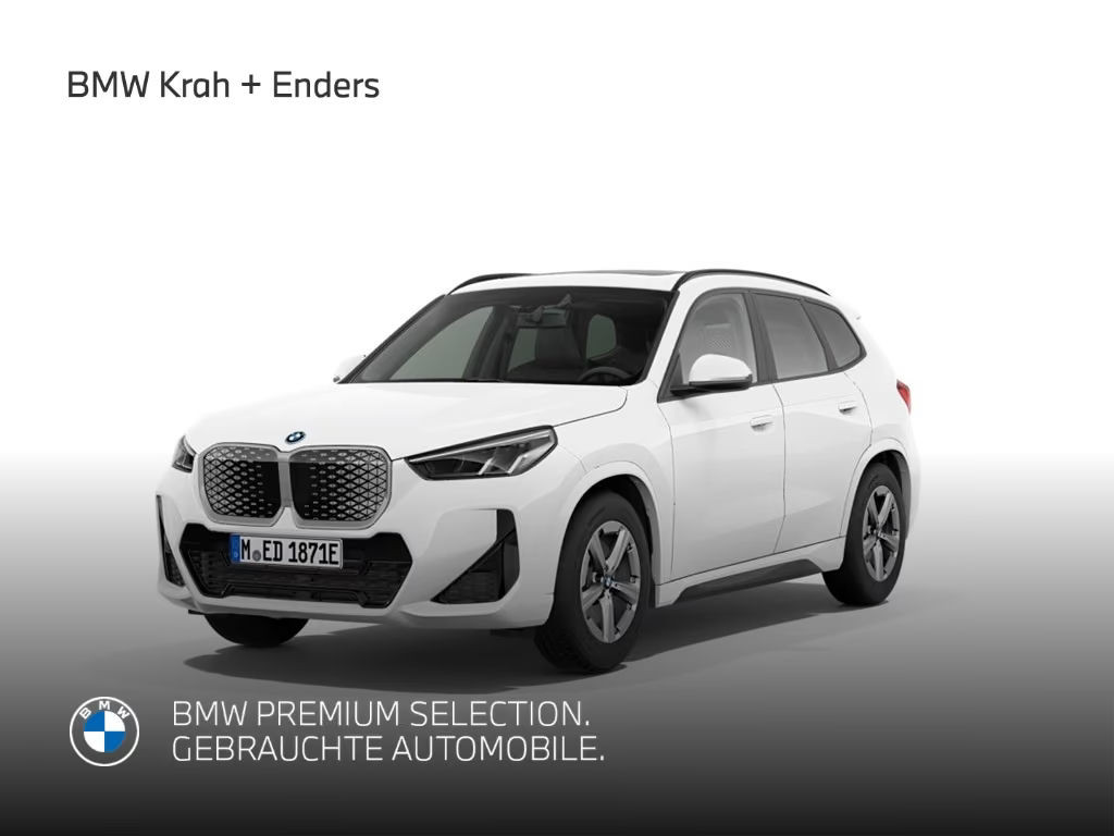BMW iX1 30exMSport+Panorama+Navi+LED+RFK+e-Sitze+PDC