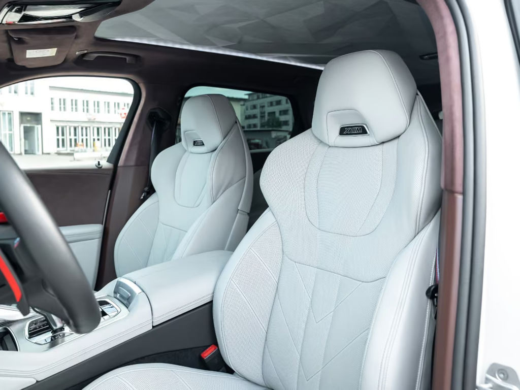 BMW XM