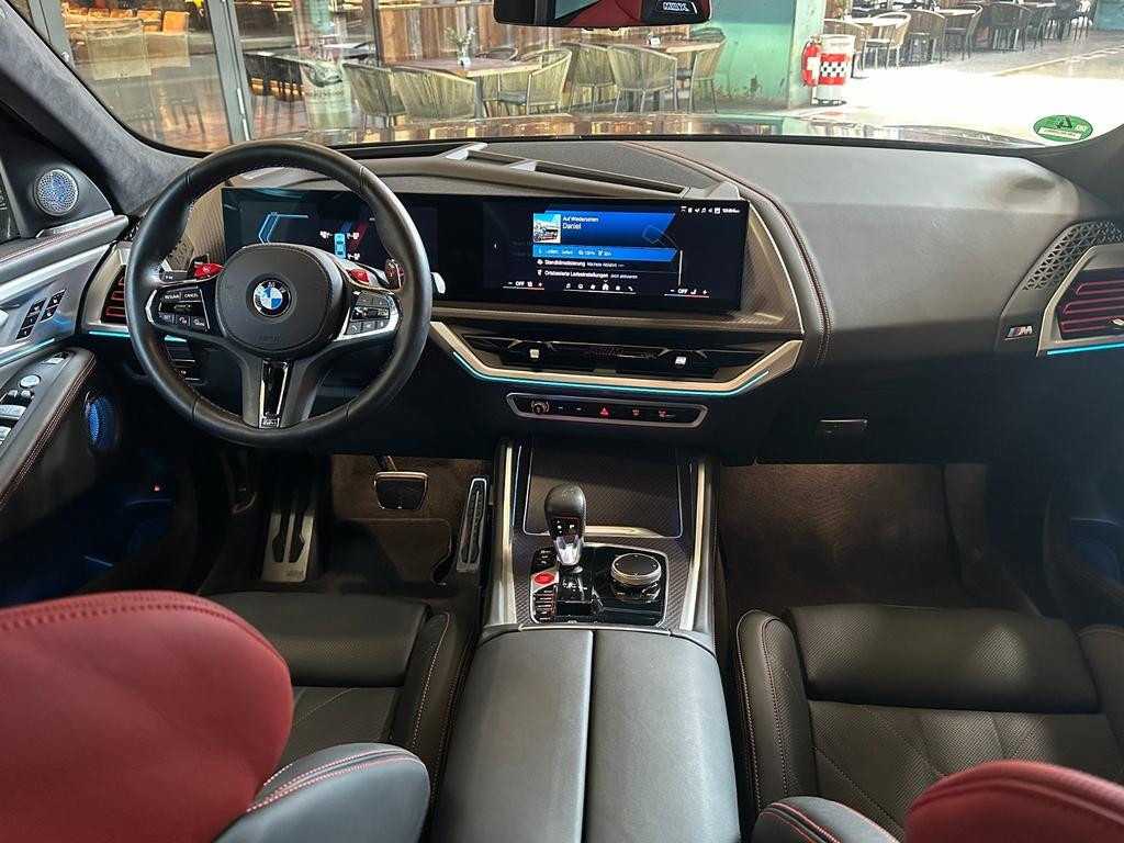 BMW XM