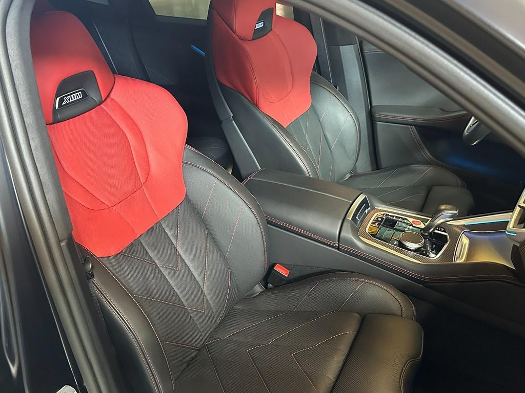 BMW XM