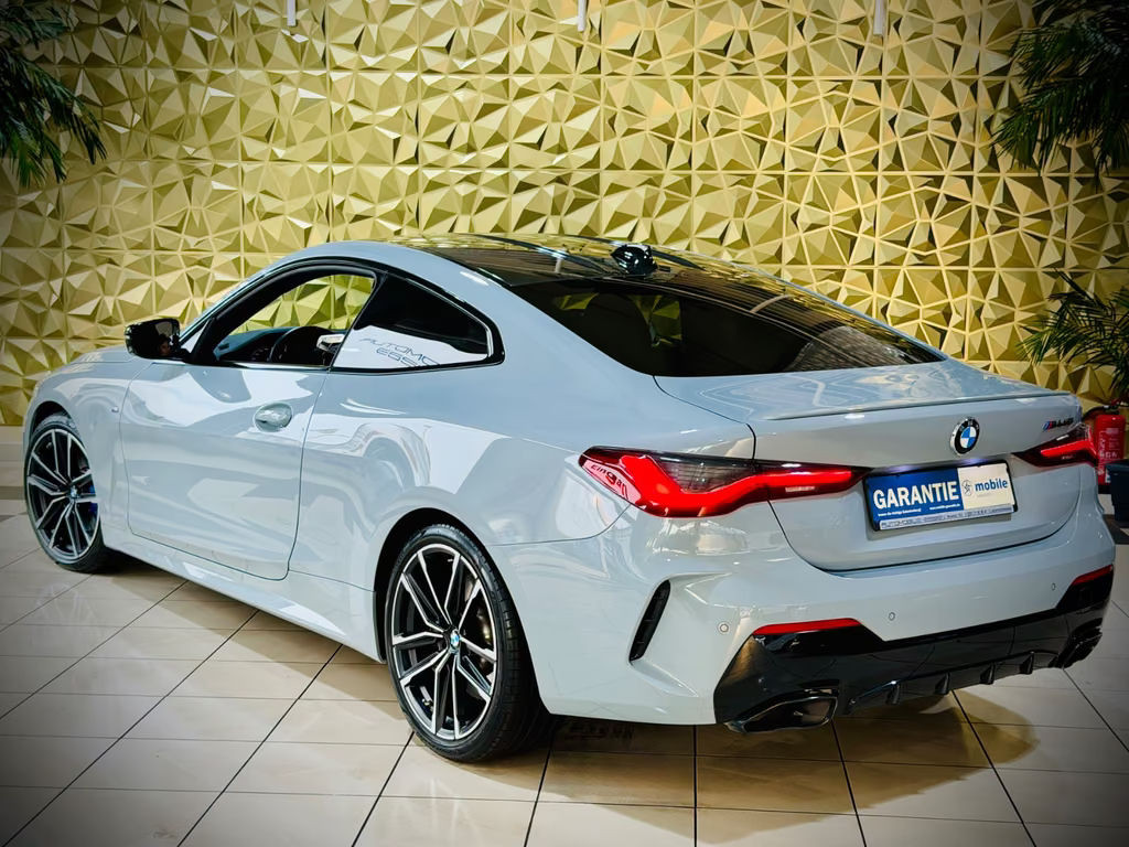 BMW M440