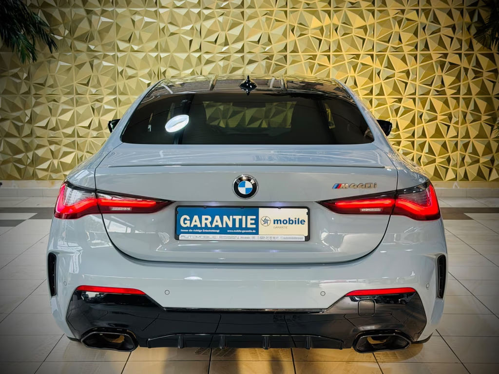 BMW M440
