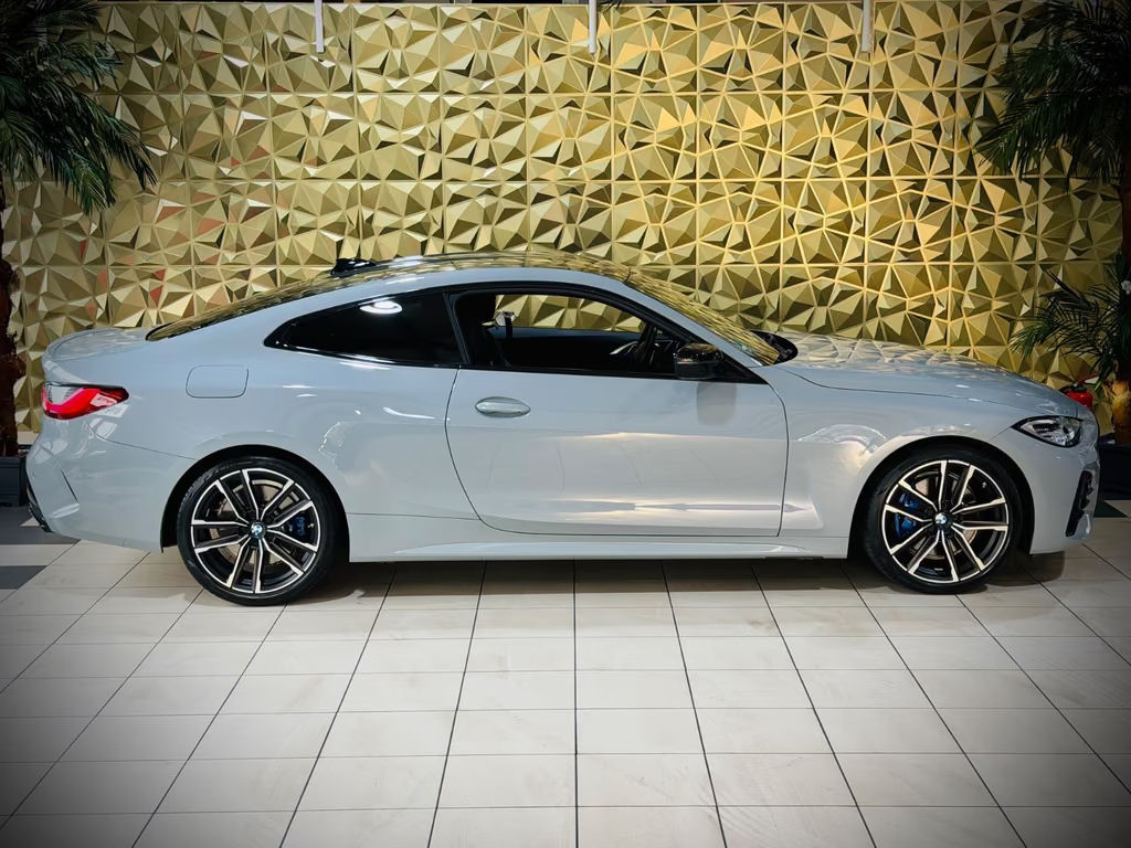 BMW M440