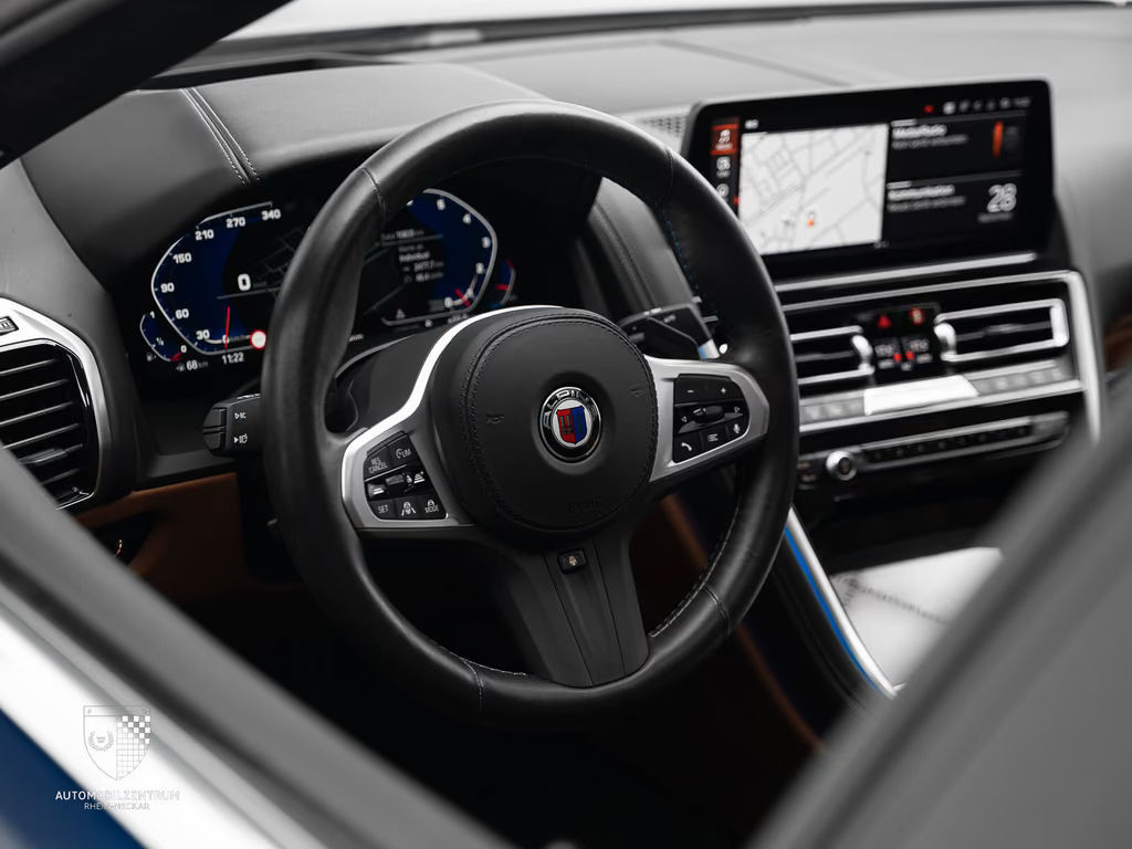 BMW M850