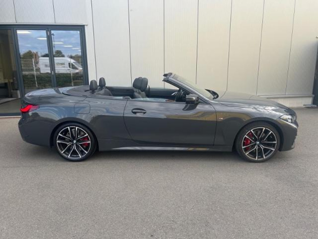 BMW M440