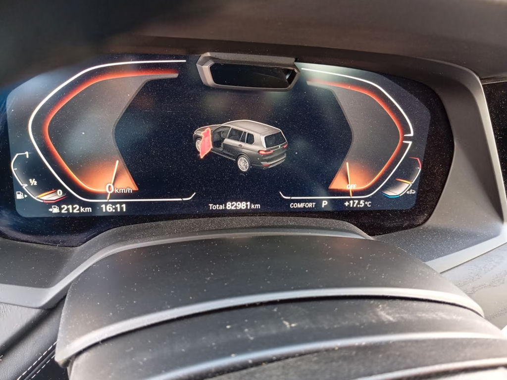BMW X7
