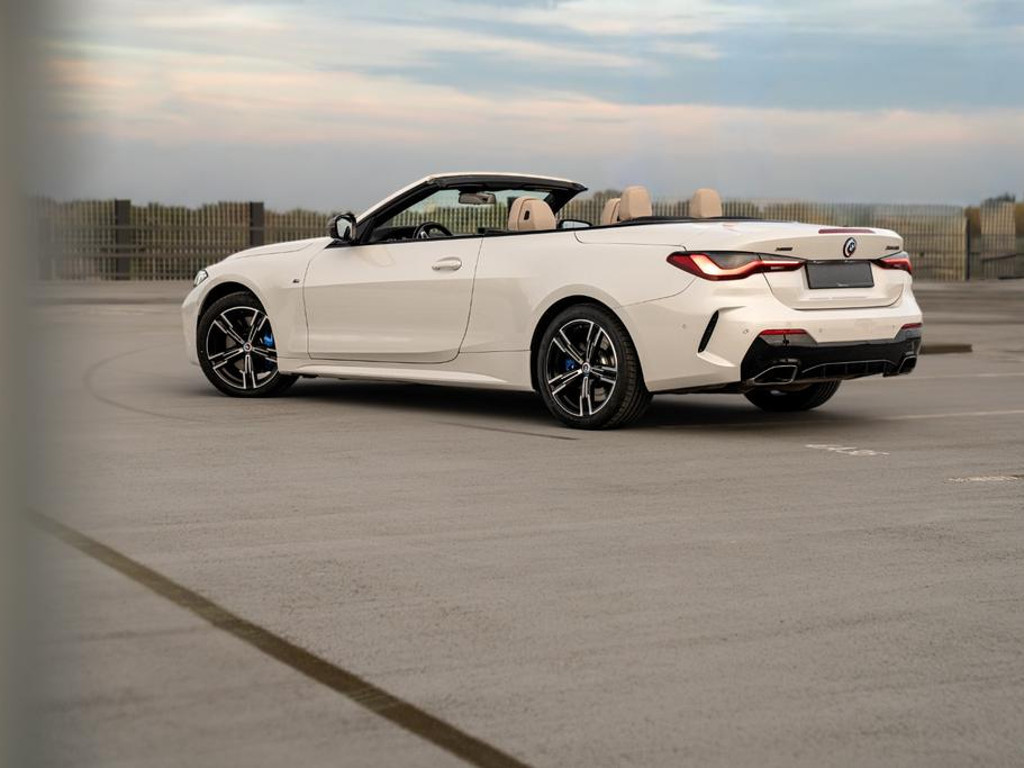 BMW M440
