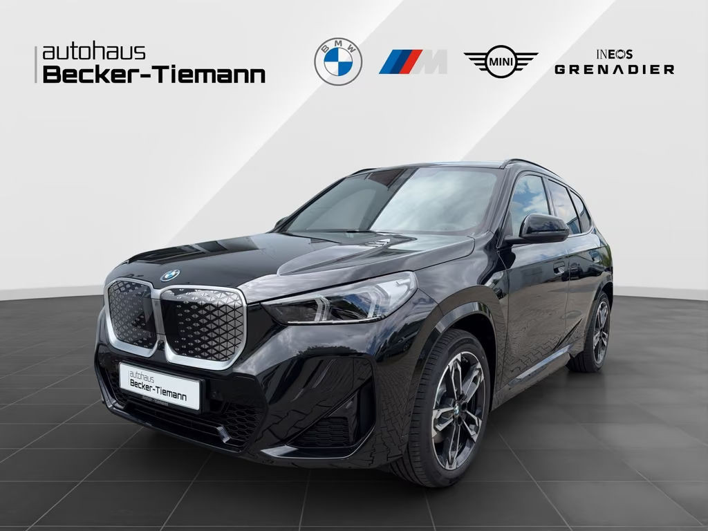 BMW iX1 xDrive30