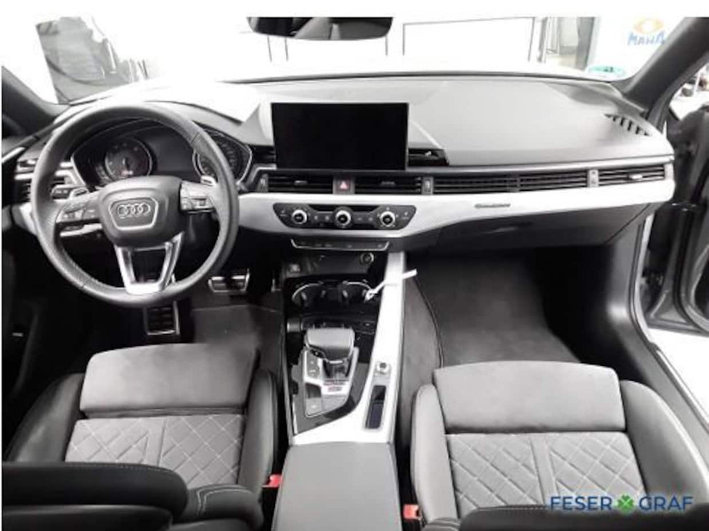 Audi RS4