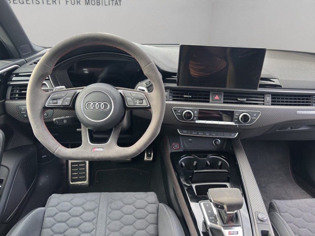 Audi RS4