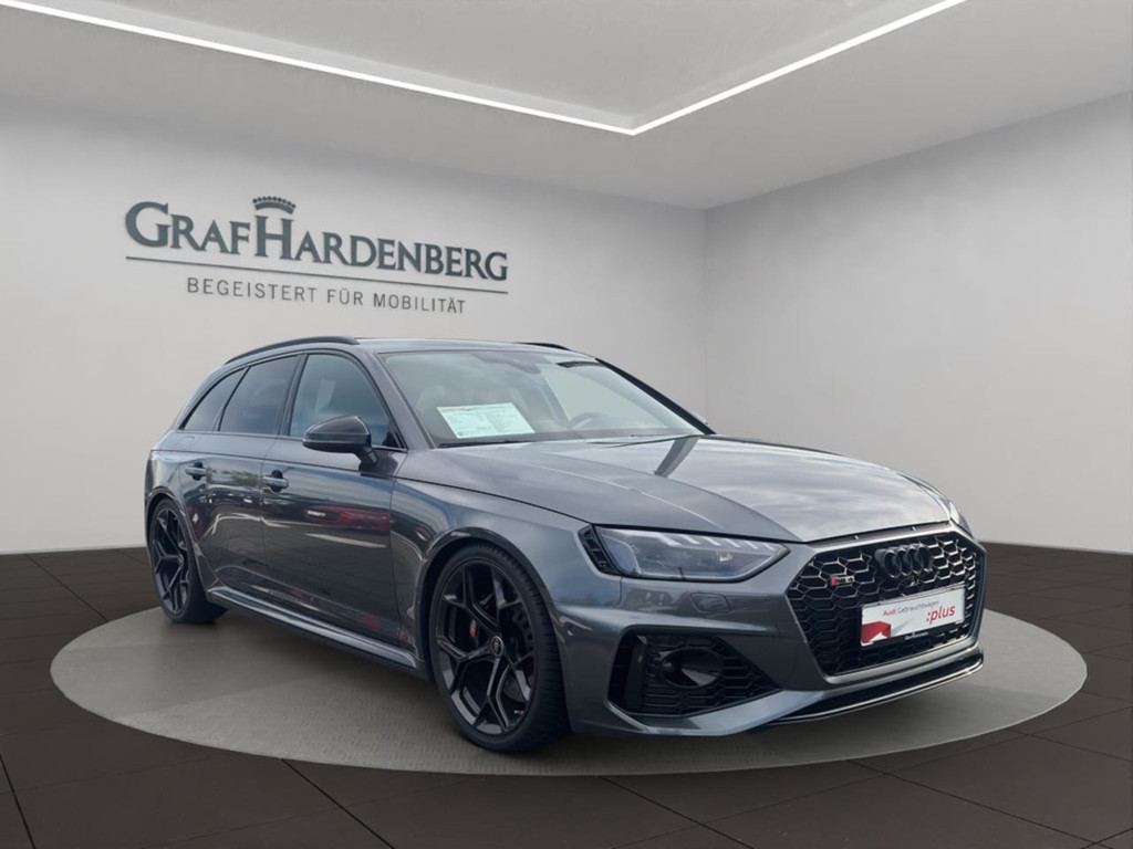 Audi RS4