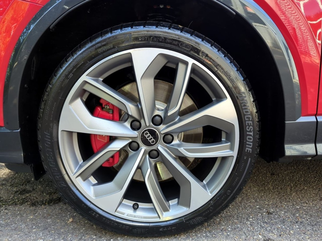 Audi SQ2