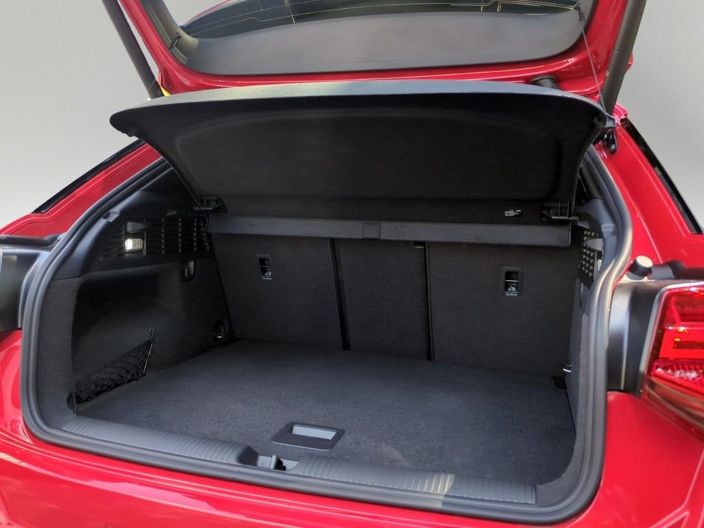 Audi SQ2