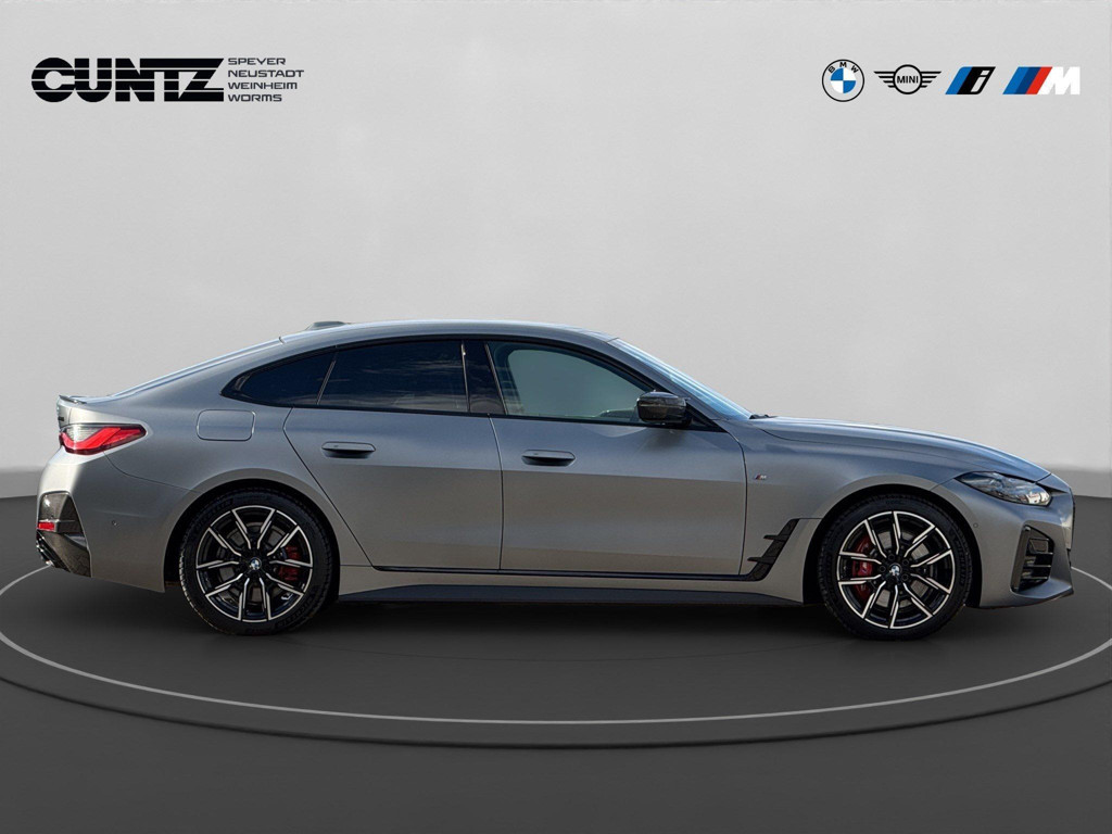 BMW M440
