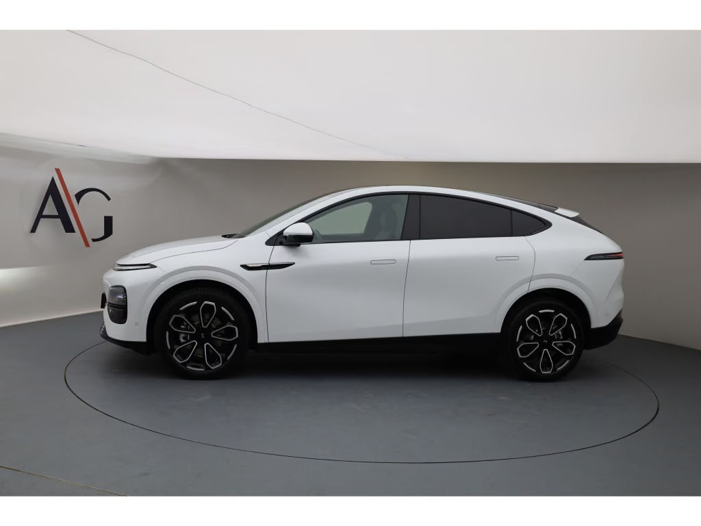 Xpeng G6