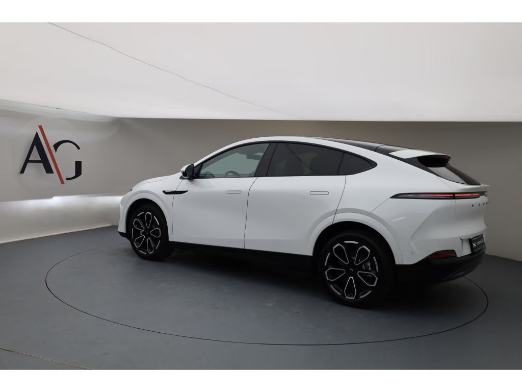 Xpeng G6