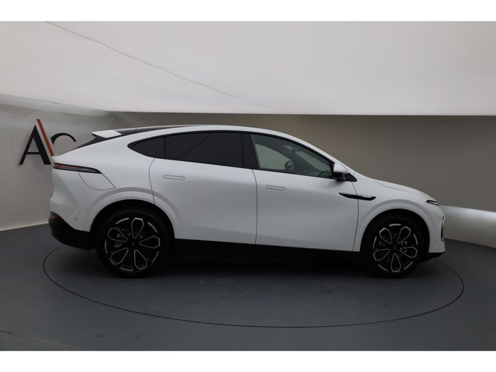 Xpeng G6